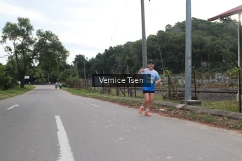 Runner Photo 2226976