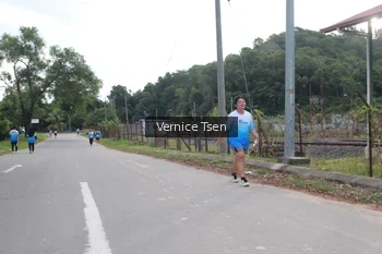 Runner Photo 2227160