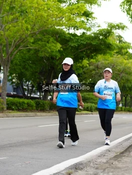 Runner Photo 2227536