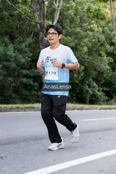 Runner Photo 2228322