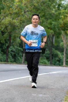 Runner Photo 2228341