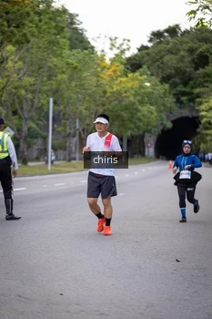 Runner Photo 2228435