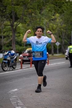 Runner Photo 2228690