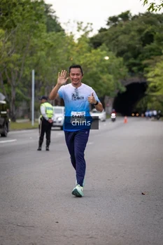 Runner Photo 2228715