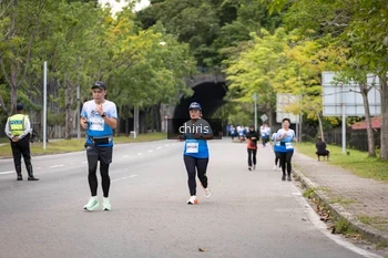 Runner Photo 2228851