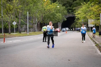 Runner Photo 2228869