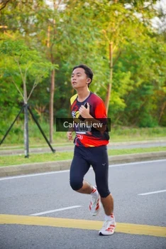 Runner Photo 2228874