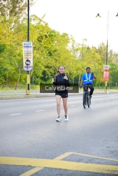Runner Photo 2228875