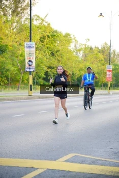 Runner Photo 2228876