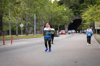 Runner Photo 2228877