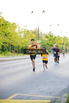 Runner Photo 2228928