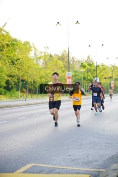 Runner Photo 2228951