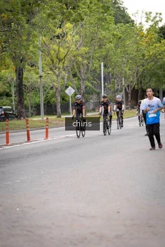 Runner Photo 2228952