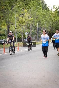 Runner Photo 2228962