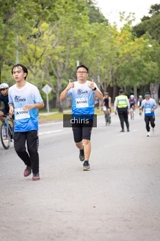 Runner Photo 2228971