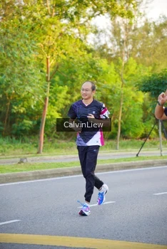 Runner Photo 2228987