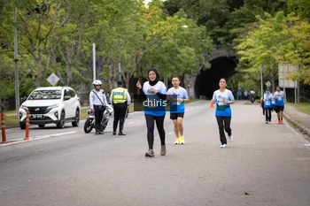 Runner Photo 2229210