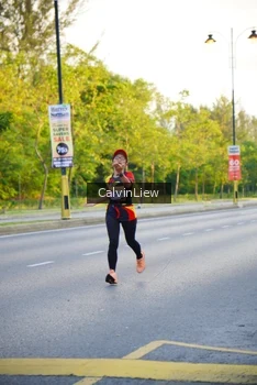 Runner Photo 2229412