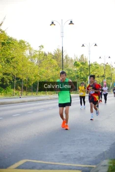 Runner Photo 2229457