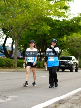 Runner Photo 2229600