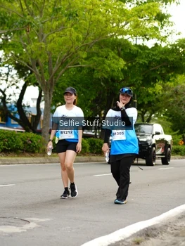 Runner Photo 2229611