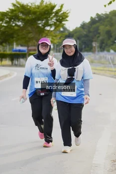 Runner Photo 2229755