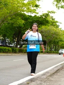 Runner Photo 2229900