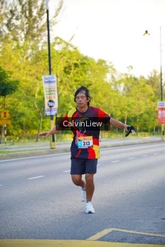 Runner Photo 2229933