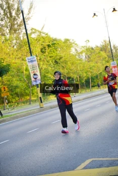 Runner Photo 2229980