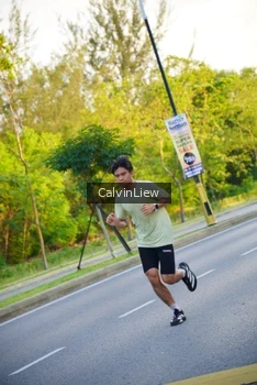 Runner Photo 2230030