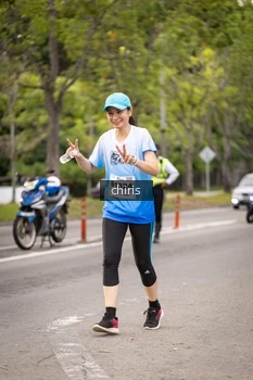 Runner Photo 2230038