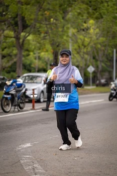 Runner Photo 2230043