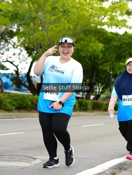 Runner Photo 2230080