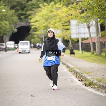 Runner Photo 2230137