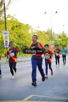 Runner Photo 2230144
