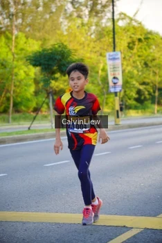 Runner Photo 2230178