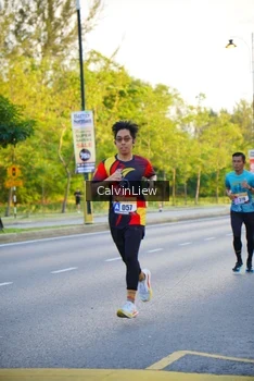 Runner Photo 2230208
