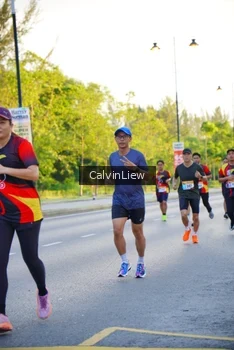 Runner Photo 2230241