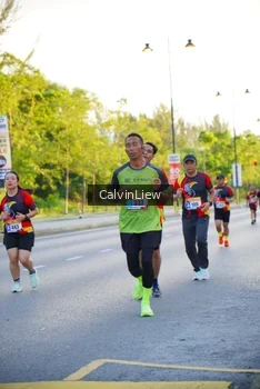 Runner Photo 2230271
