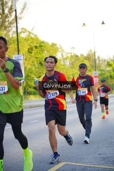 Runner Photo 2230286