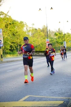 Runner Photo 2230303