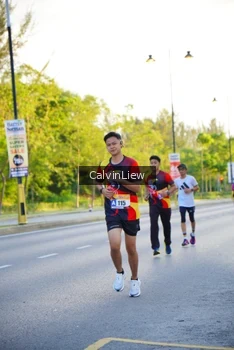 Runner Photo 2230330