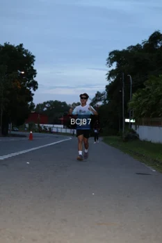 Runner Photo 2230365