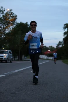 Runner Photo 2230381