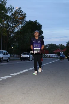 Runner Photo 2230384