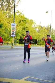 Runner Photo 2230415
