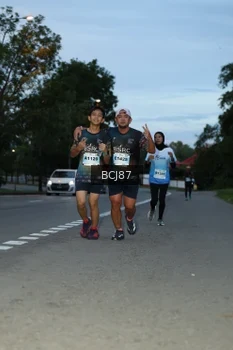 Runner Photo 2230526