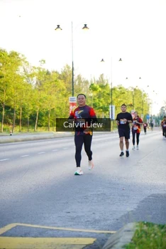 Runner Photo 2230591