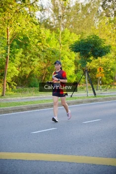 Runner Photo 2230645