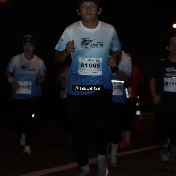 Runner Photo 2230655